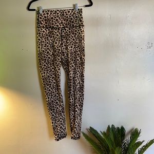 Amazon cheetah print leggings